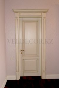 door_corona